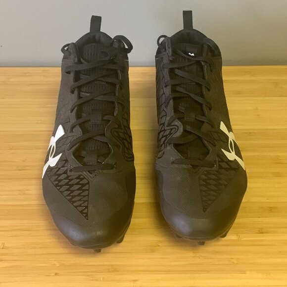 Under Armour Nitro Select Womens Sz 10 Cleats Baseball Softball Soccer Football - Picture 1 of 14